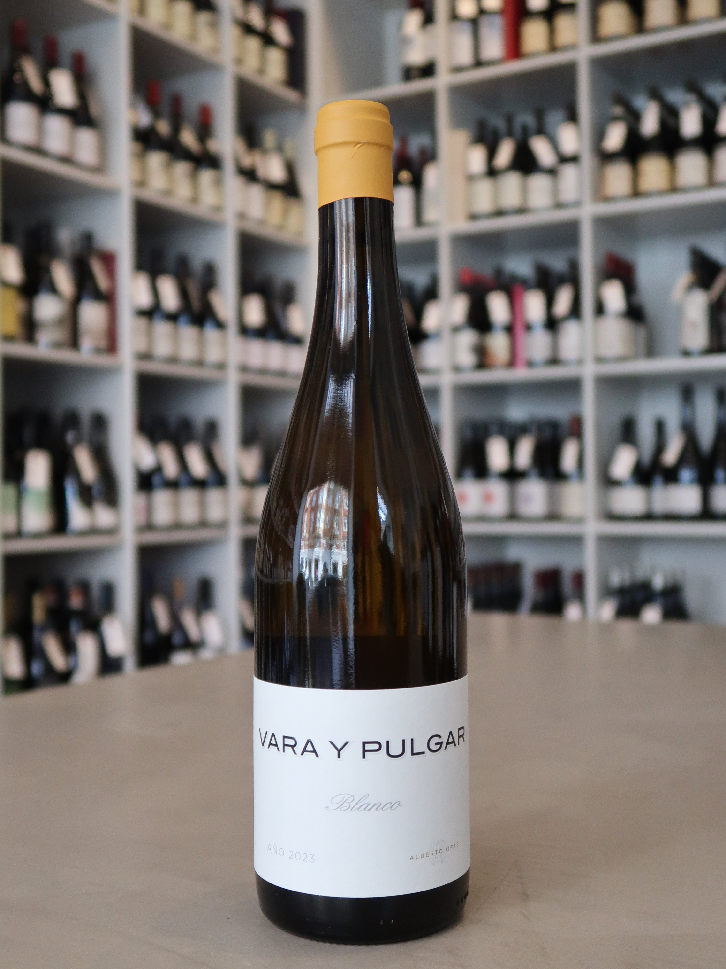Vinos Atlántico, Vara y Pulgar, Blanco 2023
